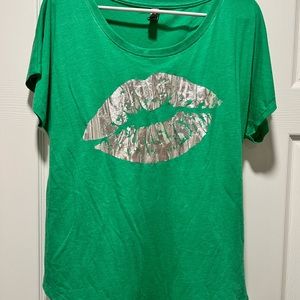 St. Patrick’s Day metallic lips shirt